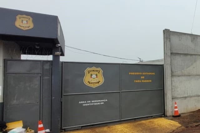 Operação apreende drogas e celulares no Presídio Estadual de Três Passos