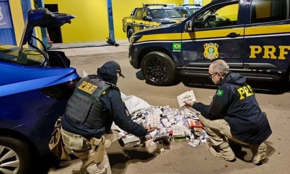 Carga ilegal de anabolizantes e emagrecedores é interceptada pela PRF em Sarandi