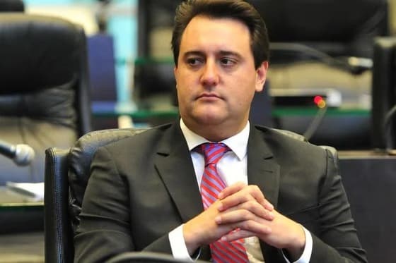 Ratinho Júnior desiste de concorrer à Presidência da República