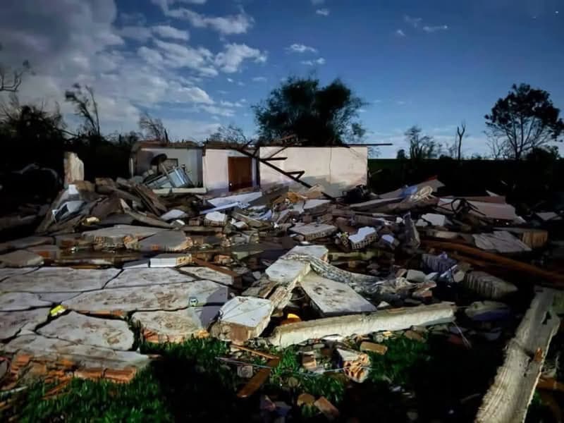 Tempestades e granizo afetam 10 municípios e deixam mais de 2,5 mil pessoas afetadas nas regiões Celeiro e Missões