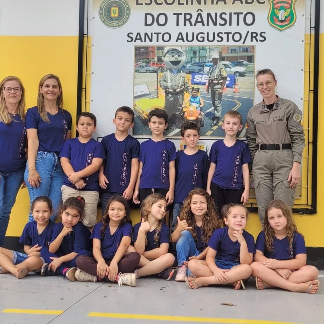 Pelotão Rodoviário de Santo Augusto promove educação no trânsito para alunos de Nova Ramada