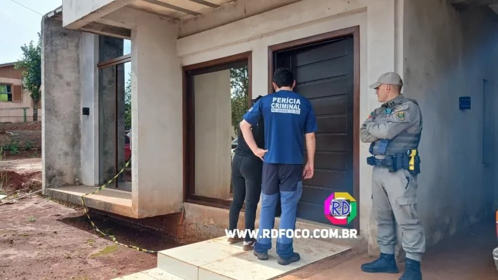 Mulher é encontrada morta com golpes de faca em Redentora