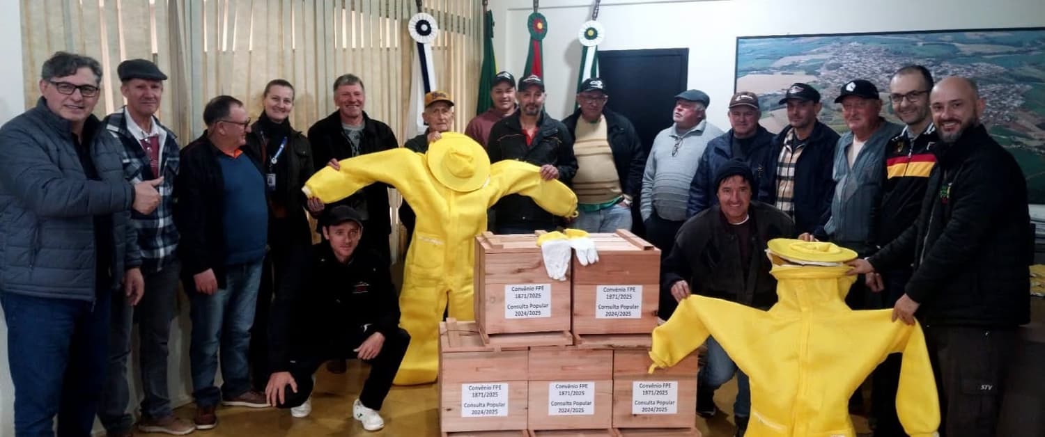 Apicultores de São Martinho recebem incentivo para ampliar a produção de mel