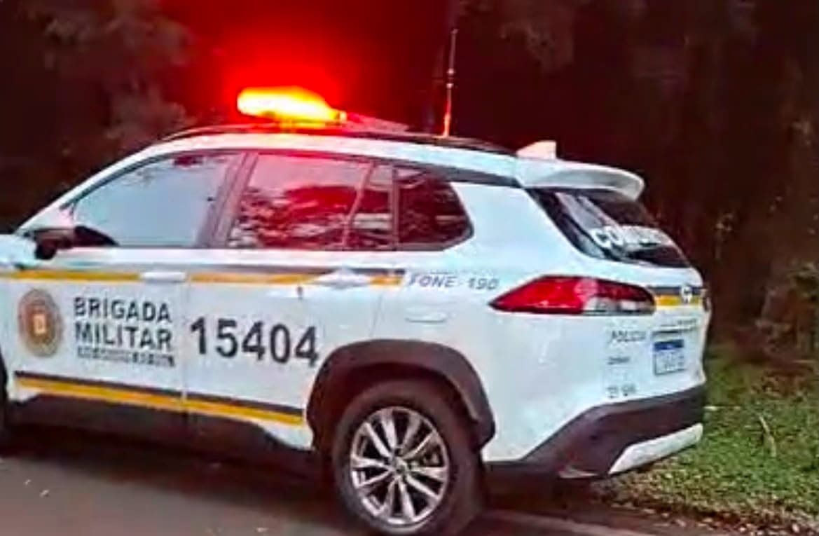 Mulher é surpreendida por homem nu em via pública de Ijuí