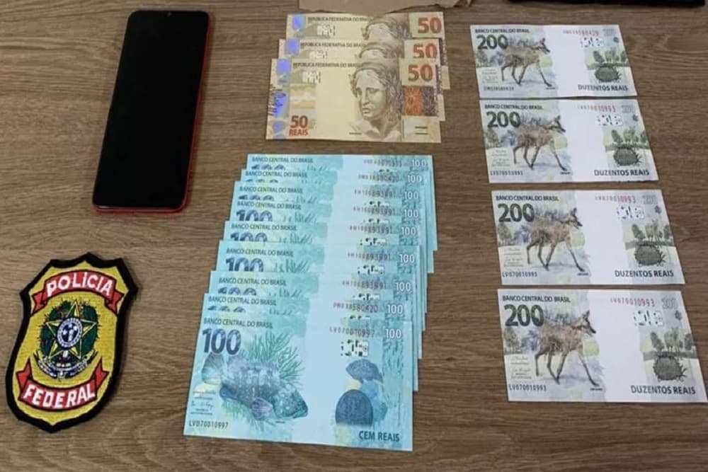 Homem é preso após receber R$ 2 mil em cédulas falsas via Correios em Erechim