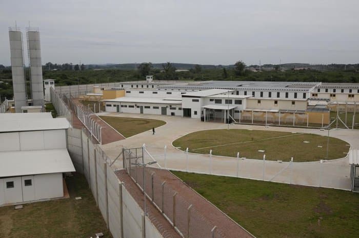 Justiça decreta interdição parcial de penitenciária estadual inaugurada há dois meses em Charqueadas