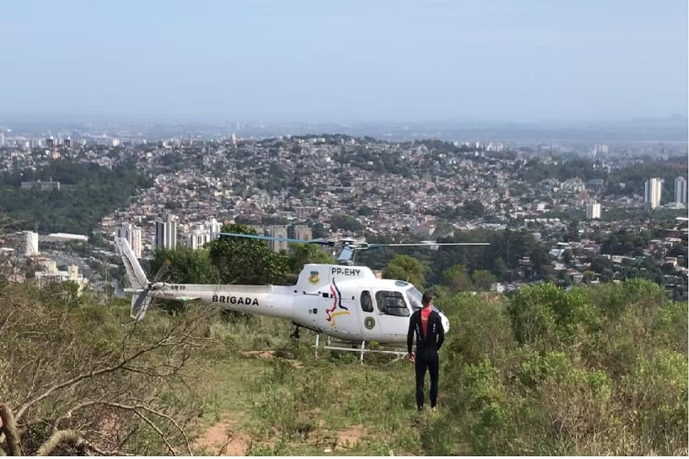 Bombeiros confirmam que crianças que estavam desaparecidas no Morro da Cruz foram encontradas