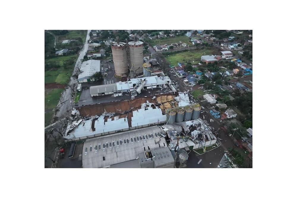 Temporal em São Luiz Gonzaga deixa 400 desalojados e cidade decreta situação de emergência