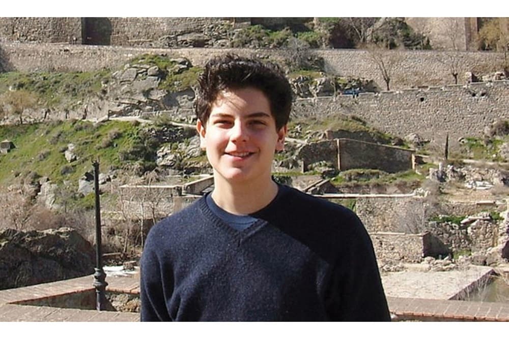 Primeiro santo millennial: papa Francisco aprova canonização de Carlo Acutis