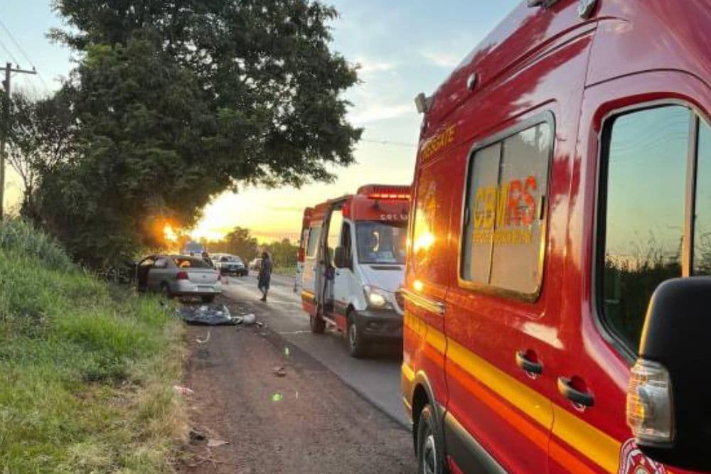 Jovem morre após colisão frontal entre moto e carro na BR-472 em Santa Rosa