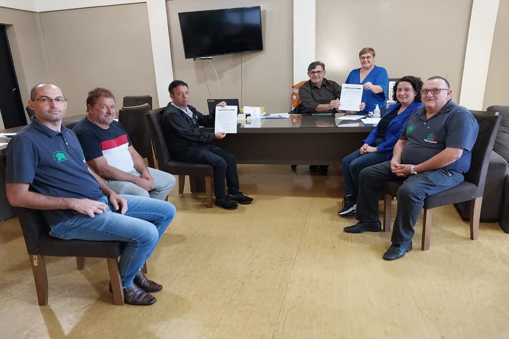 Assinada ordem de serviço para dar início às obras das unidades habitacionais em São Martinho