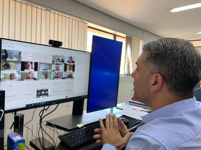 Famurs orienta para retorno gradativo e híbrido das aulas na rede municipal