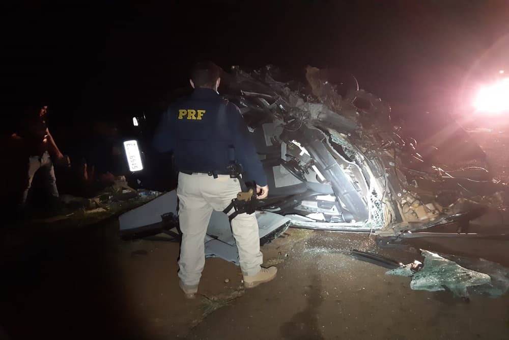 Acidente de trânsito com dois óbitos em Campo Novo