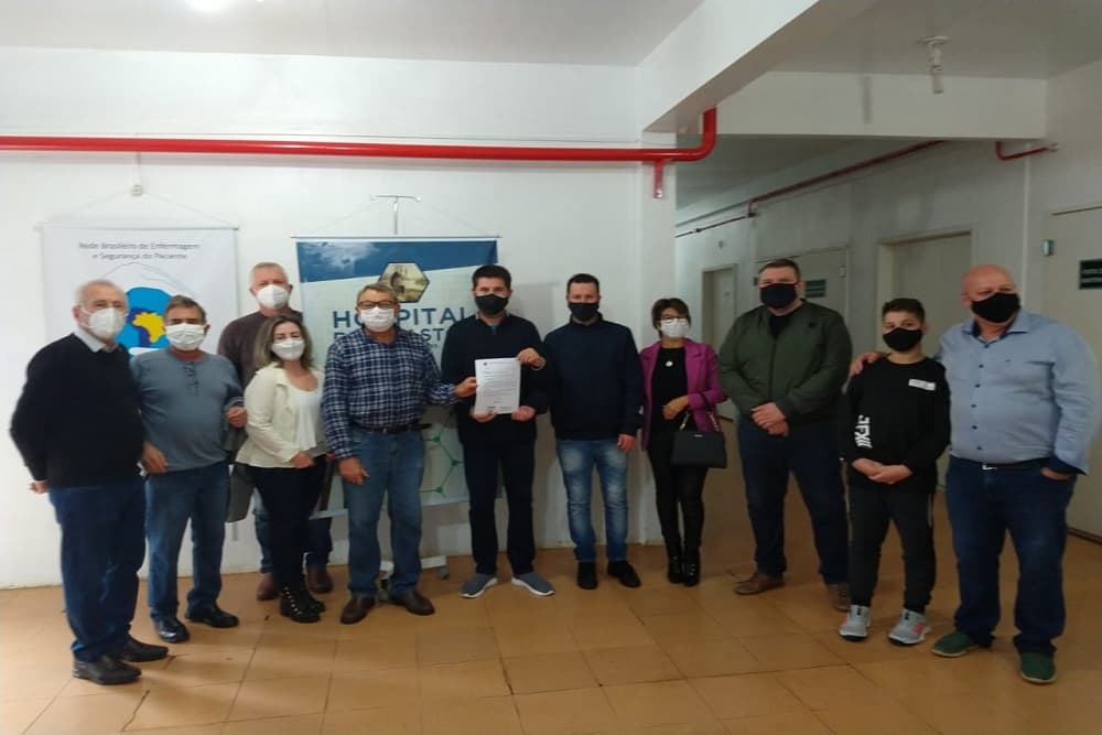 Avançam tratativas para aquisição de um tomógrafo para o Hospital Bom Pastor