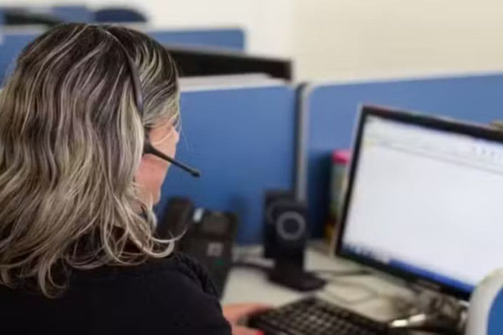 Anatel tira obrigatoriedade do prefixo 0303 em ligações de telemarketing
