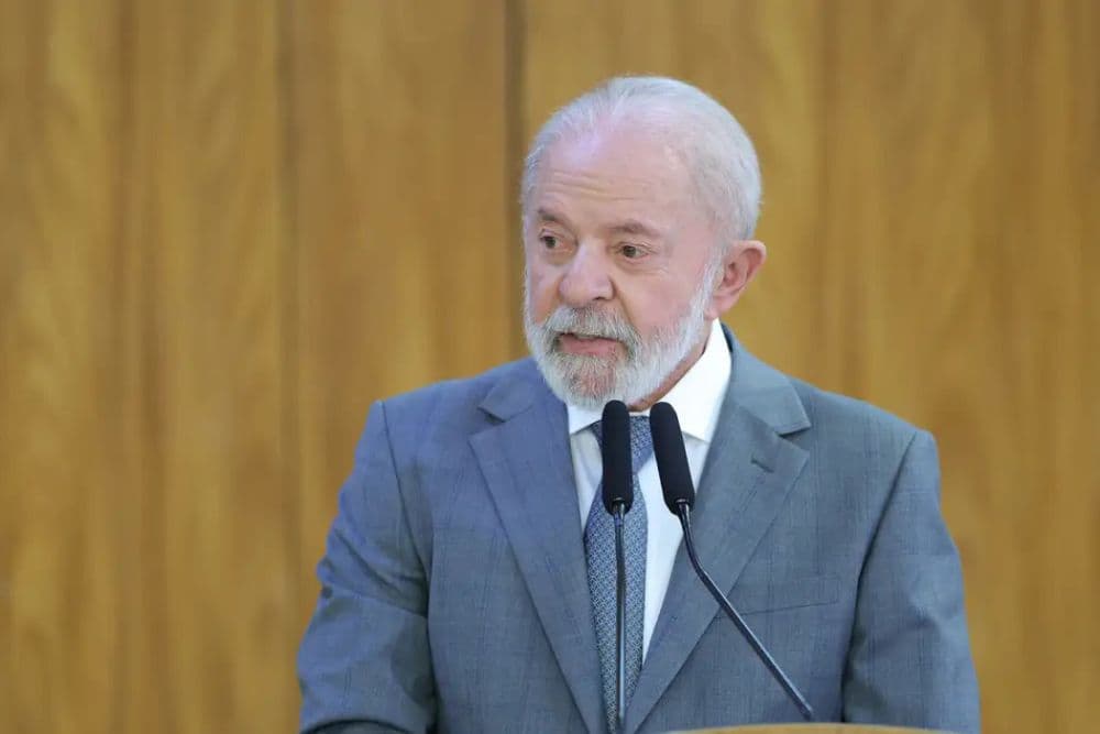 Lula veta aumento de número de deputados na Câmara