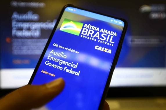 Caixa libera saques da terceira parcela do auxílio emergencial para nascidos em janeiro