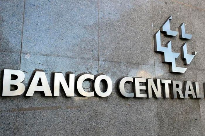 Copom eleva a Selic para 10,75% ao ano