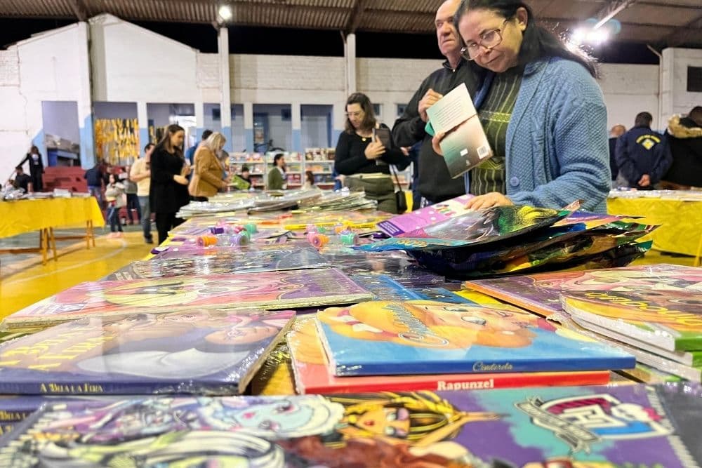 Feira do Livro do CEPAN celebra 10 anos da escola com cultura e incentivo à leitura