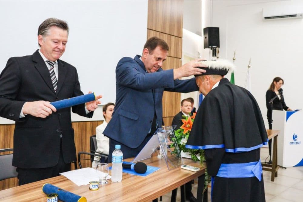 Quatro apenados concluem Ensino Superior com bolsas de estudo ofertadas pelo Estado em parceria com a Unijuí