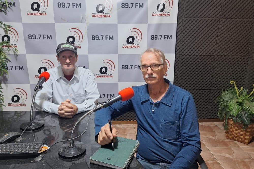 Sindicato orienta associados sobre descontos e benefícios em entrevista na Rádio Querência