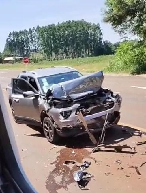 Acidente envolvendo veículos de Coronel Bicaco e Três Passos é registrado na BR-468