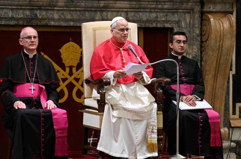 Cidade na fronteira com o RS pode fazer parte de roteiro do papa Leão XIV no Uruguai