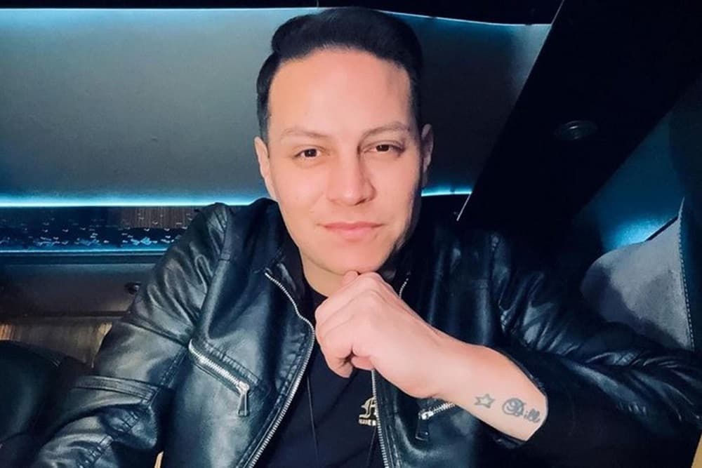 Cantor Paulinho Dill, da banda Os Atuais, deixa UTI