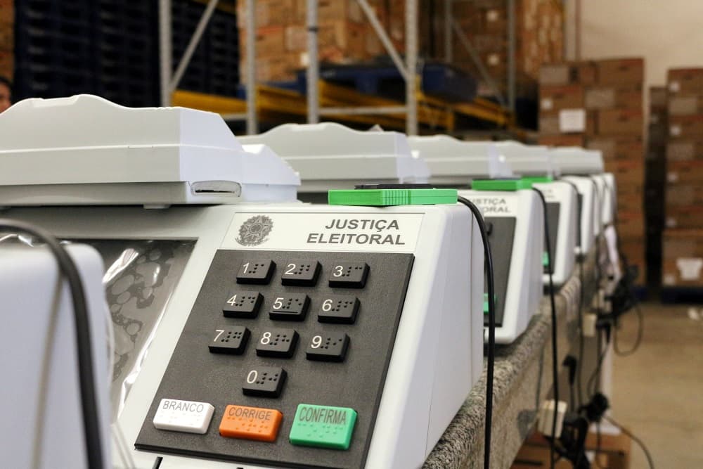 Leite deve ter maior tempo de propaganda em rádio e TV, seguido por Onyx e Pretto