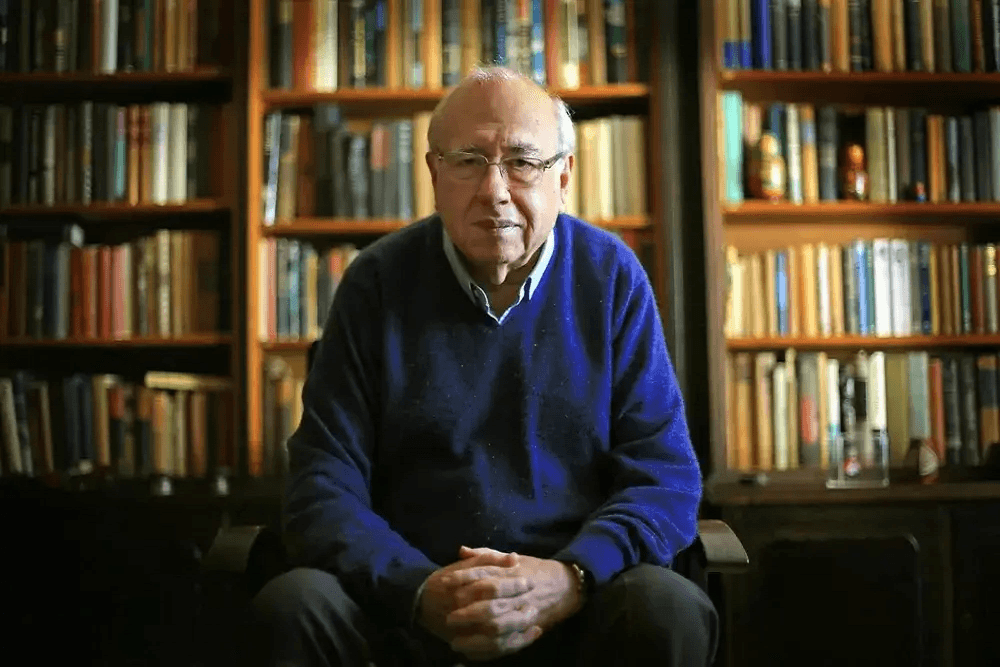 Escritor Luis Fernando Verissimo está internado em estado grave na UTI em Porto Alegre