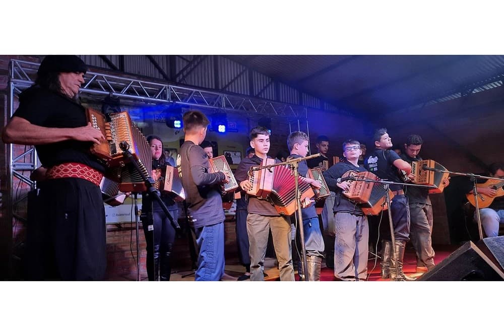 Aulas de gaita gratuitas para estudantes de Santo Augusto