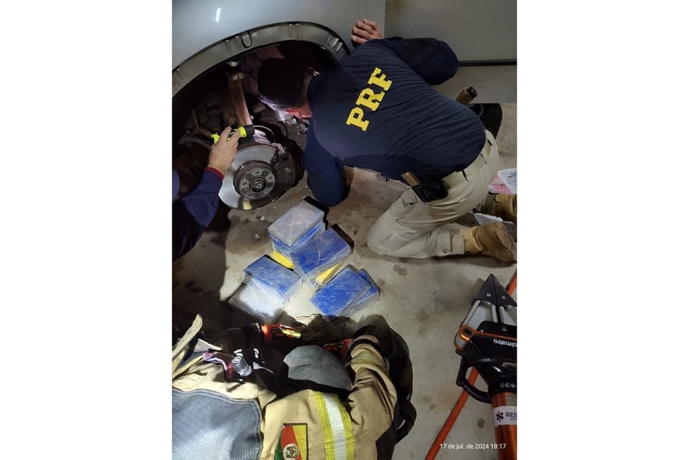 PRF apreende 110 quilos de cocaína em Cruz Alta