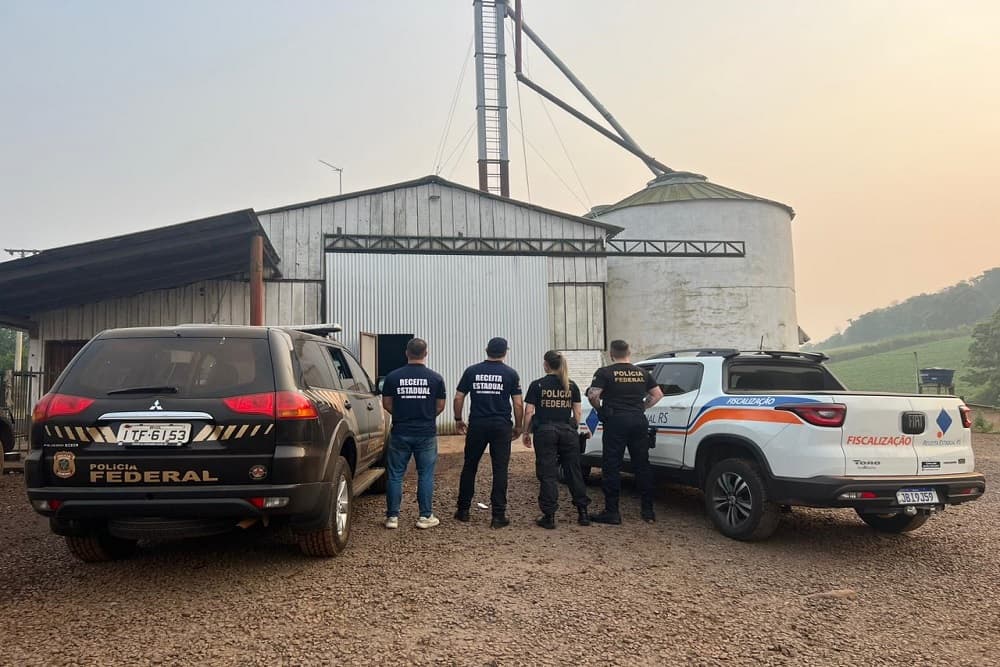PF faz operação contra grupo que movimentou R$ 209 milhões com o contrabando de grãos no RS