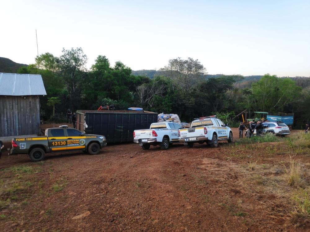 Brigada Militar, em ação conjunta com a Polícia Federal, realiza grande apreensão de grãos contrabandeados