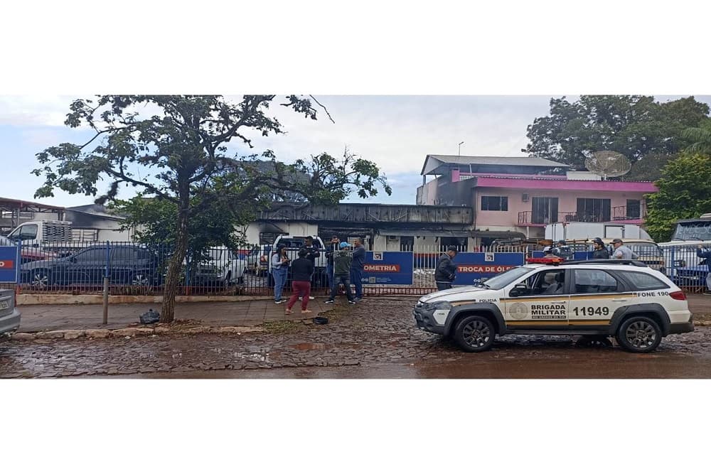 Homem morre após incêndio em oficina mecânica em Santo Augusto