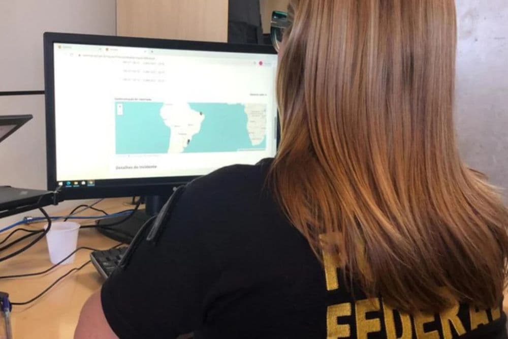 Médico é preso por armazenar e compartilhar pornografia infantil em Passo Fundo