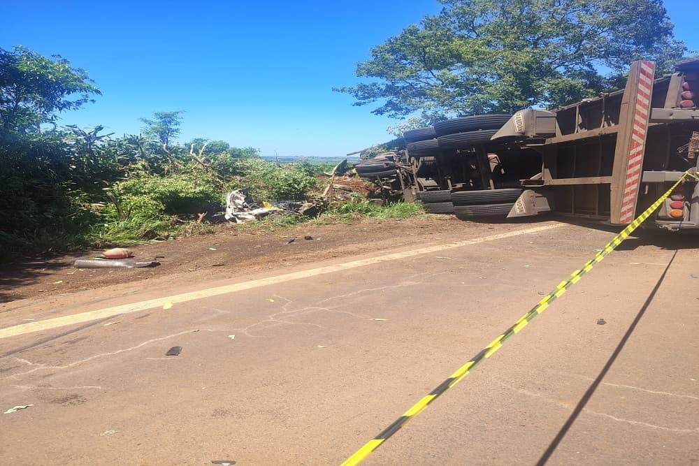 Gravíssimo acidente deixa pai,mãe e filho sem vida na ERS-210 em São Martinho