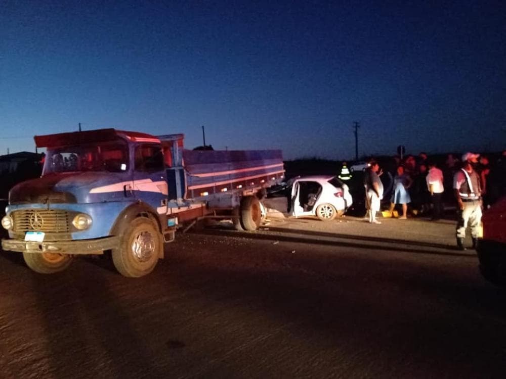 Acidente entre dois carros e um caminhão deixa feridos na BR-468, em Palmeira das Missões