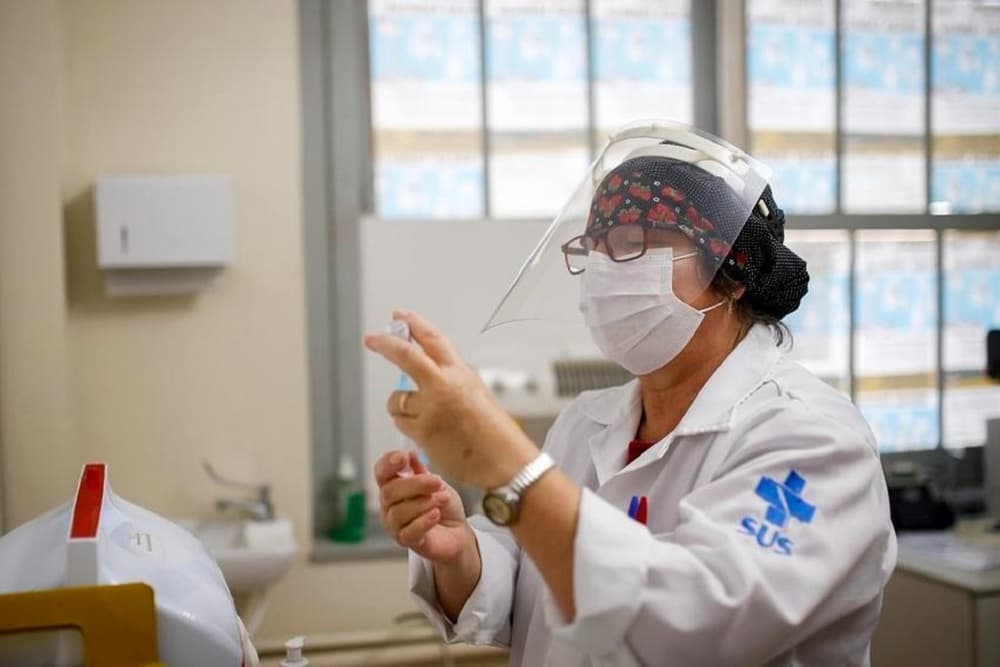 Vacinação contra a gripe começa nesta segunda