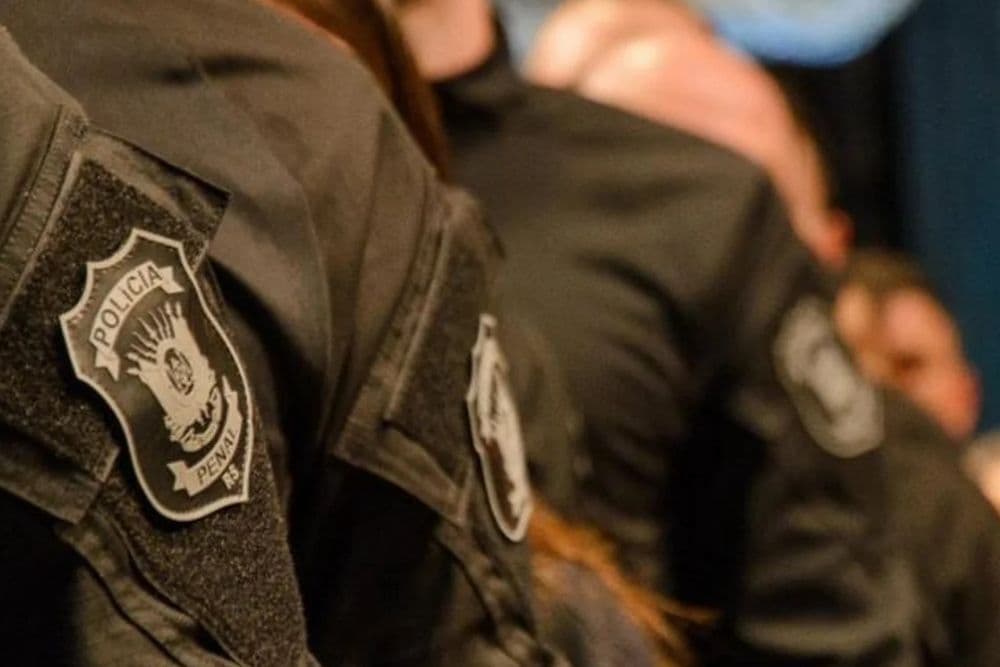 Eduardo Leite anuncia promoção de 1,2 mil servidores da Segurança Pública do RS