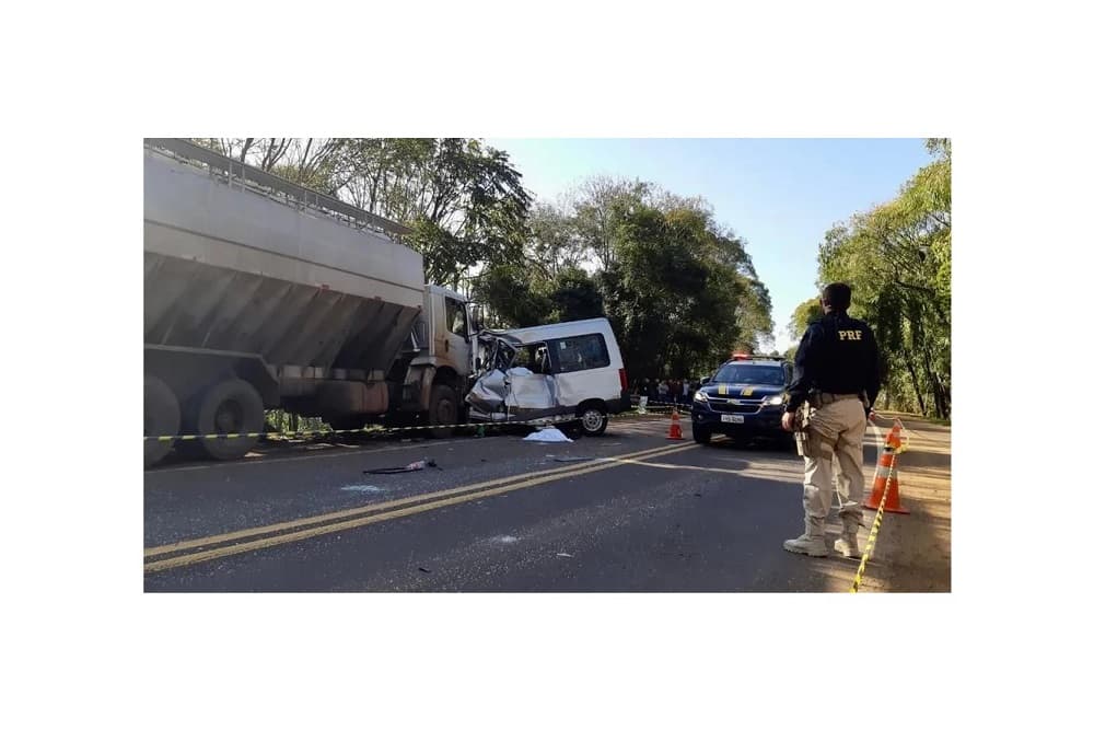 Polícia indicia caminhoneiro por acidente que matou sete pessoas na BR-386