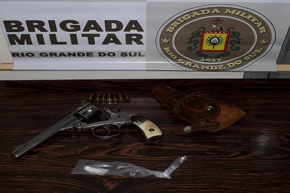 Homem é preso por porte ilegal de arma de fogo em Santo Augusto