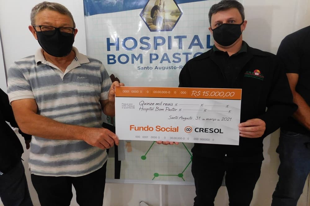 Cresol doa 15 mil reais ao Hospital Bom Pastor