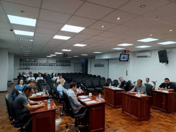 Em fim de legislatura, vereadores decidem não criar CPI do caso Maria Clara em Três de Maio