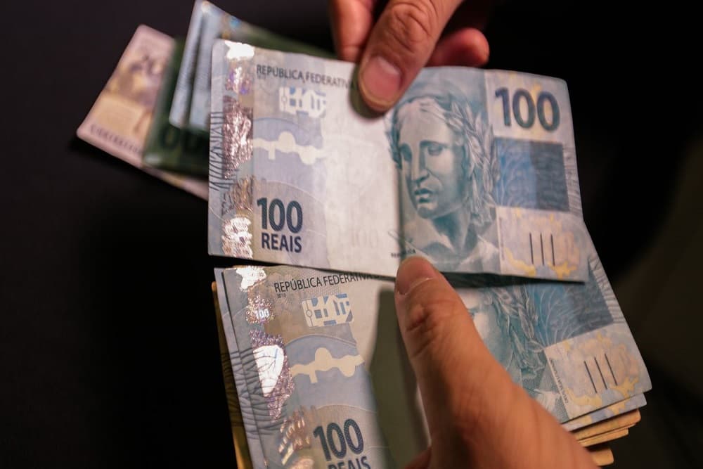 Salário mínimo regional terá reajuste de 5,53%