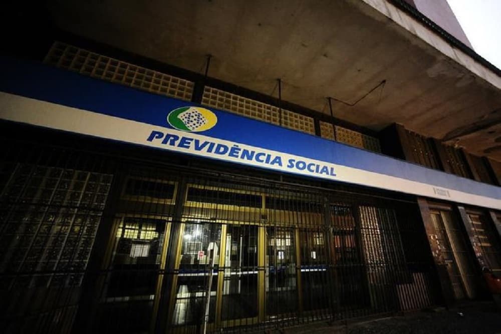 INSS poderá bloquear benefício por falta de prova de vida neste mês