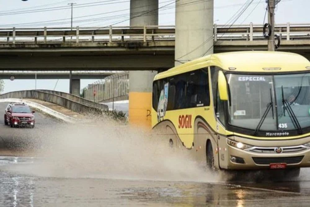 Ciclone extratropical traz chuva forte e risco de tempestades ao RS a partir de quinta-feira