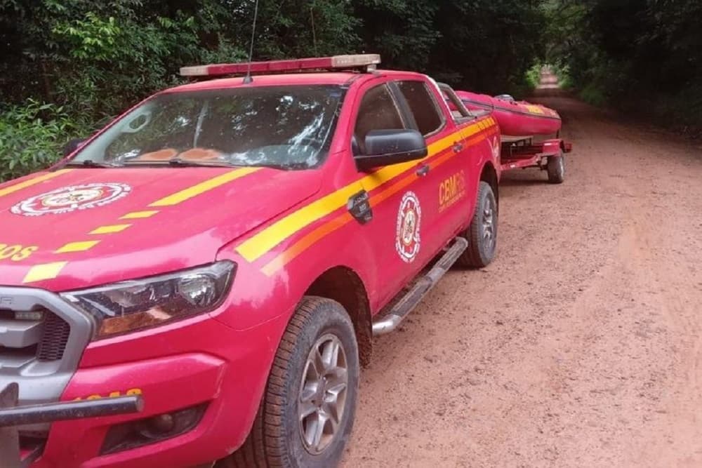 Pai morre após tentar salvar filho de afogamento em Manoel Viana; adolescente também morreu