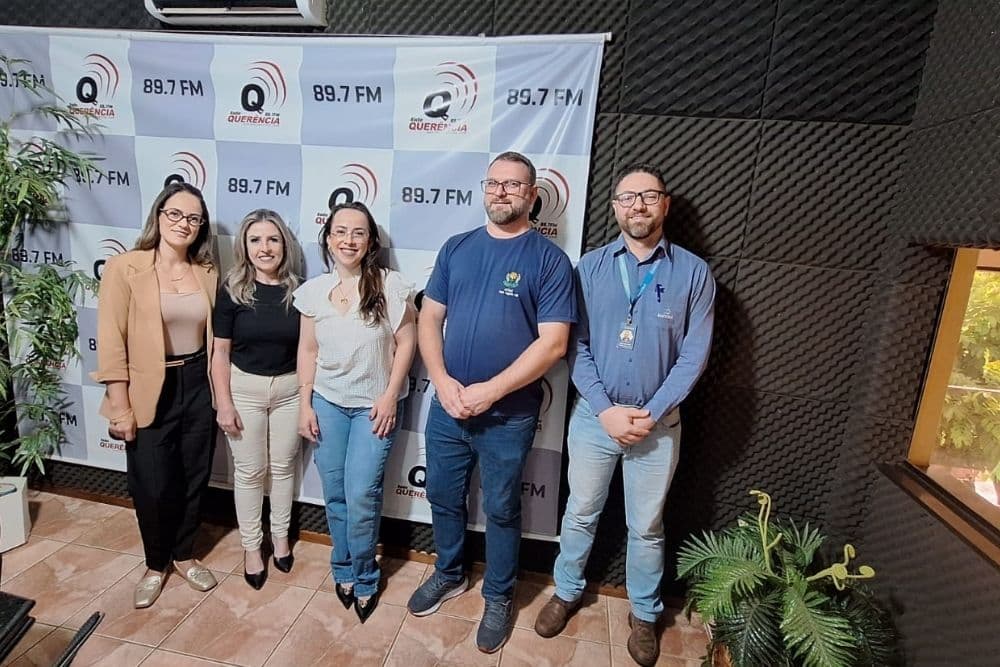 Shana Müller no palco: reflexões que emocionam e mudam perspectivas