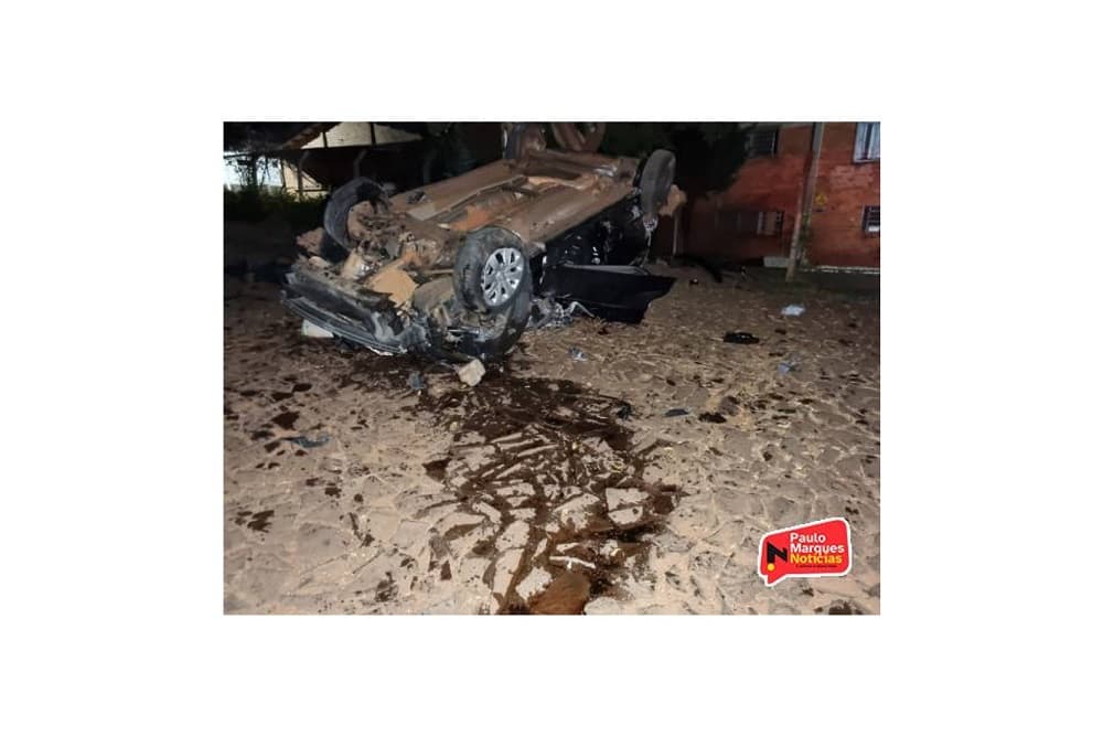 Jovem de 22 anos morre em capotagem de veículo na RS-342, em Três de Maio